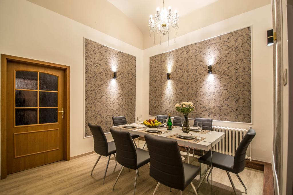 4bdr Historical Spirit By Ruterra Apartament Praga